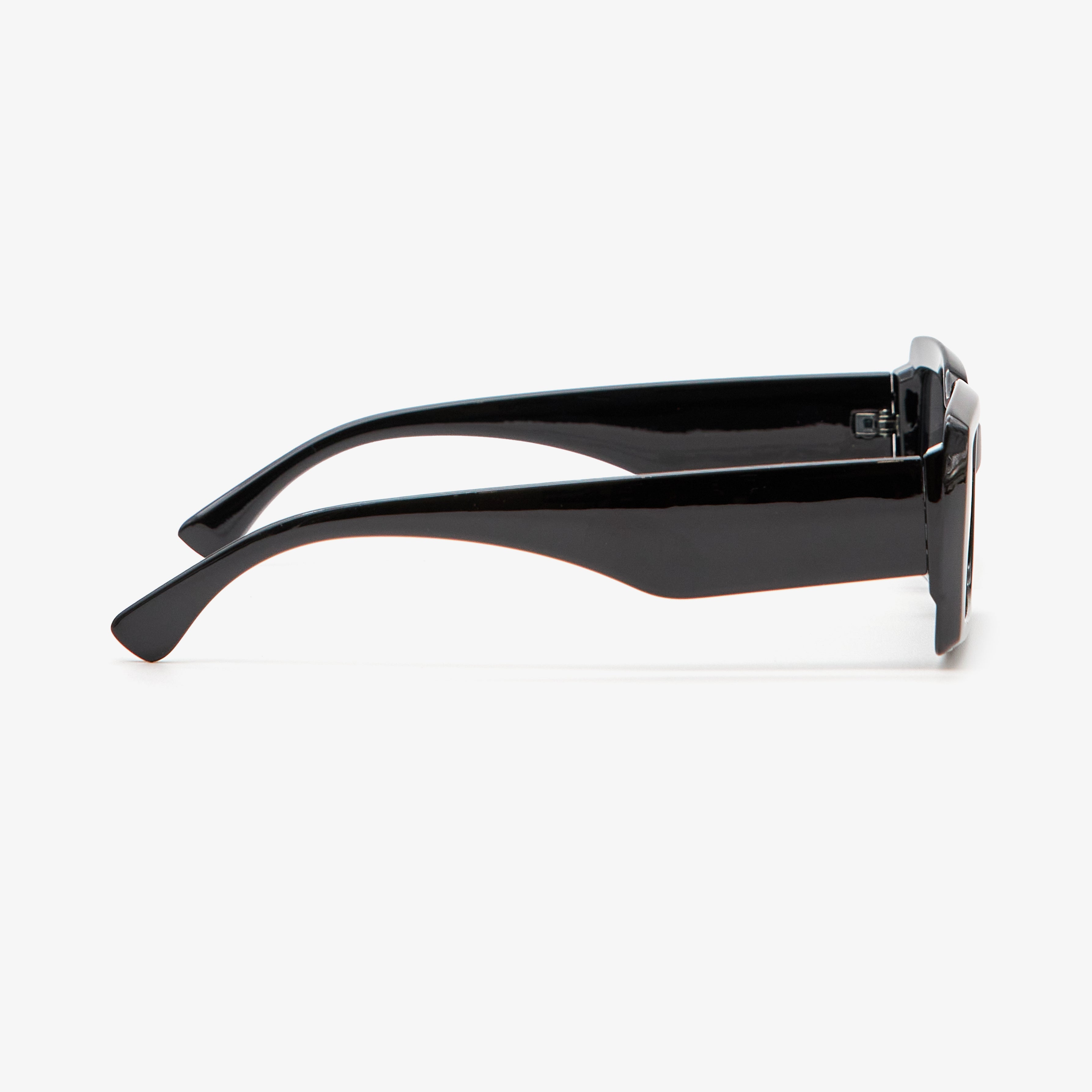 Vivienne- Black